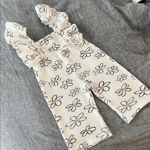 Zara Toddler Floral Ruffle Jumpsuit - Picture 1 of 3